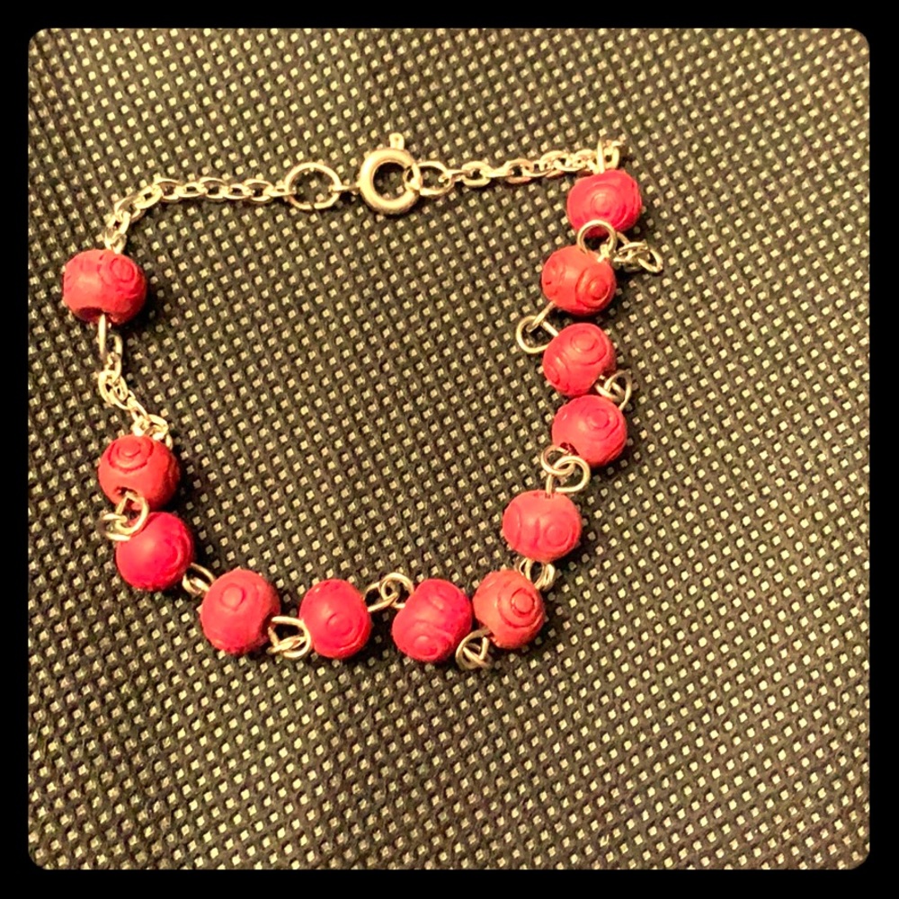 Faux wood reddish beads bracelet